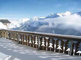 Spacious Mountain Apartment for 8