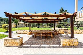 Vamavi Maison - Villa With Private Pool Salamina
