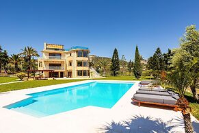 Vamavi Maison - Villa With Private Pool Salamina