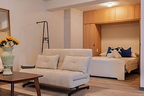 Modern Chic Loft in Historic Center