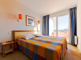Apartment in Le Barcares With Pool