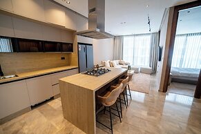 AURA LUXURY BY MALABATA HILLS