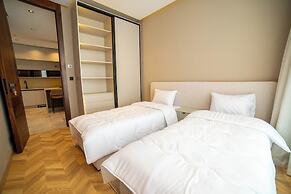 AURA LUXURY BY MALABATA HILLS