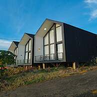 Cabin Athenea Sikapuk