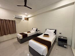 Thamira Grand Palace
