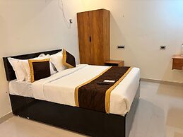 Thamira Grand Palace