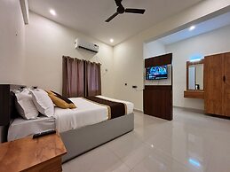Thamira Grand Palace