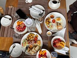 Idan Barn Suites and Cafè