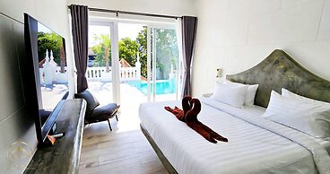 PATTAYA LAND - You Only Live Once