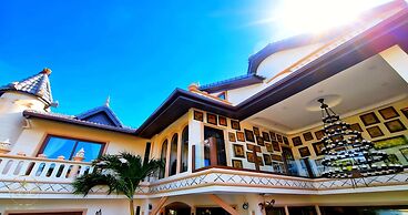 PATTAYA LAND - You Only Live Once