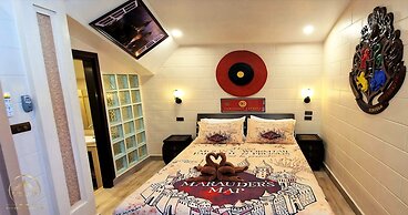 PATTAYA LAND - You Only Live Once