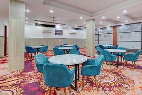 Restin Hotel Near Golf Course Road