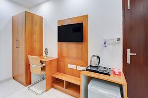 Restin Hotel Near Golf Course Road