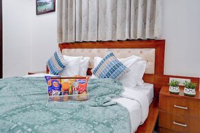 Restin Hotel Near Golf Course Road