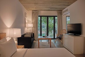Home Chiang Mai Hotel