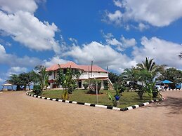 Kimerimeta Safari Lodge