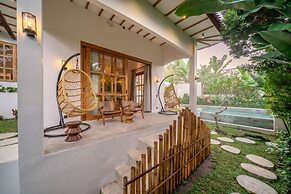 Semiramida - Tropical Pool Villa Ubud