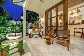 Semiramida - Tropical Pool Villa Ubud