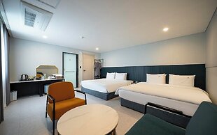Hotel Cherry Blossom