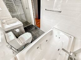 D'Rapport Residences By Manhattan Plus