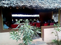 Jumbo Hilltop Lodge