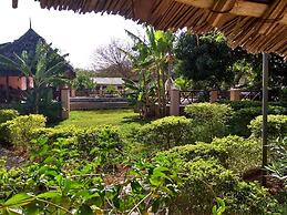 Jumbo Hilltop Lodge