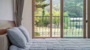 Chuncheon O2 Pension