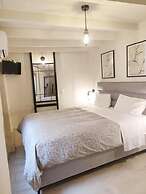 ISIDORA home