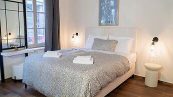 ISIDORA home