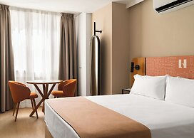 Limehome Valencia Gran Via del Marques