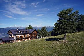 Rifugio Predaia Ai Todes'ci
