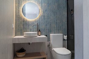 Ceramic Rooms Boutique Hostel