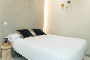 Ceramic Rooms Boutique Hostel
