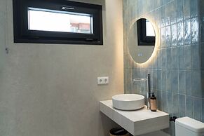 Ceramic Rooms Boutique Hostel