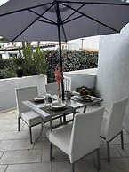Elegant Catalan Coast Duplex for 6