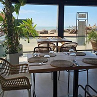 Zena Hotel