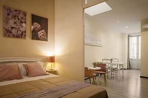 Oisife Apartments