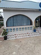 DZOMBO VIEW GARDENS HOTEL