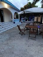 DZOMBO VIEW GARDENS HOTEL
