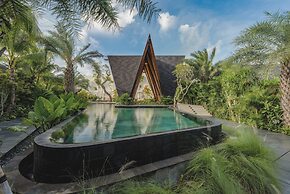 Nuju Uluwatu
