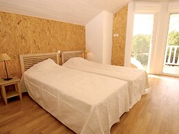 Villa for 6 People With Swimming Pool