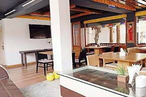 Hotel Padmaling