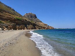 Hotel Elena - Cozy Seaside Double Suite in Skyros