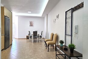 Two Bedroom Apartment With Sea View-021