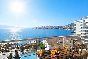 Two Bedroom Apartment With Sea View-021
