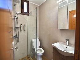 Spacious Beachfront Retreat With Large Garden in Ormos Panagias