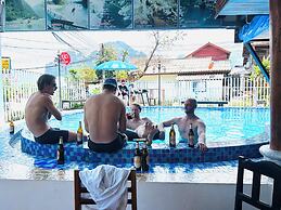 Vang Vieng Sky Mountain View Hotel