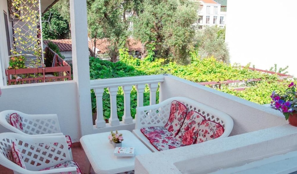 Mediterranean Retreat Becici