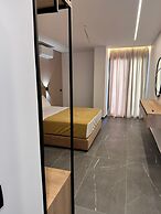 Grace Hotel