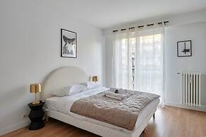 Apartment in the 16th Area Residential District